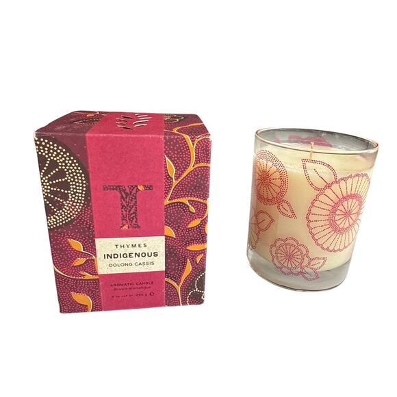 NIB THYMES Indigenous Oolong Cassis Candle - Picture 1 of 4